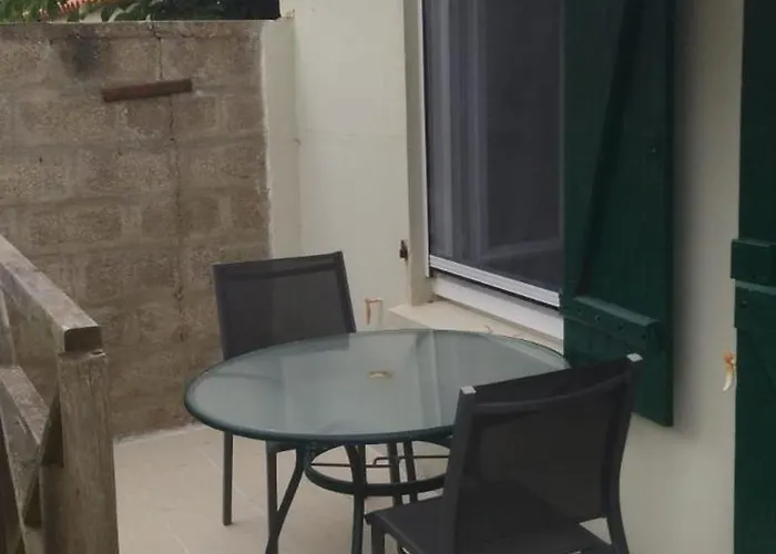 Plein De Charme Apartmán *